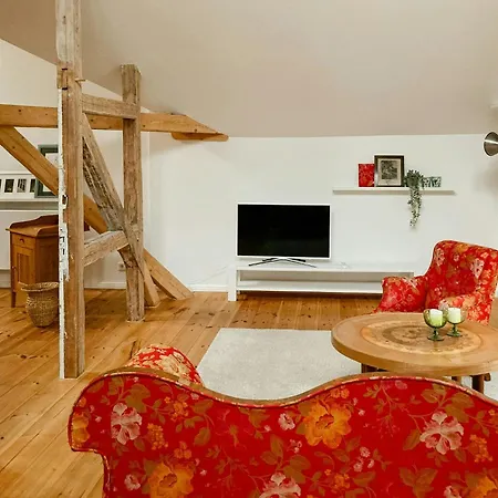 Historisches Meierei-loft Nur 50m Von Der Trave Apartament