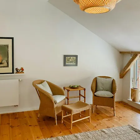 Apartament Historisches Meierei-loft Nur 50m Von Der Trave Travenhorst
